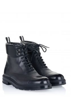 Bally boot black